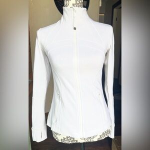 Lululemon Define Jacket Flocked Velvet Texture Size 6 White /Ivory